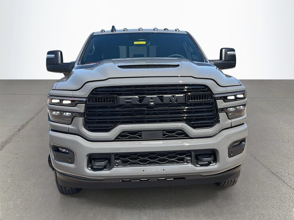 New 2026 RAM 3500 Laramie AWD/4WD image 9