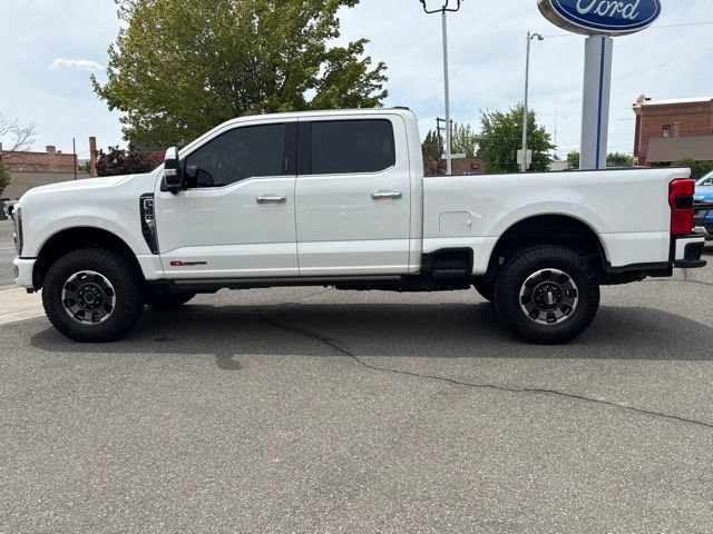 Used 2024 Ford F350 Platinum w/ Tremor Off-Road Package AWD/4WD image 6