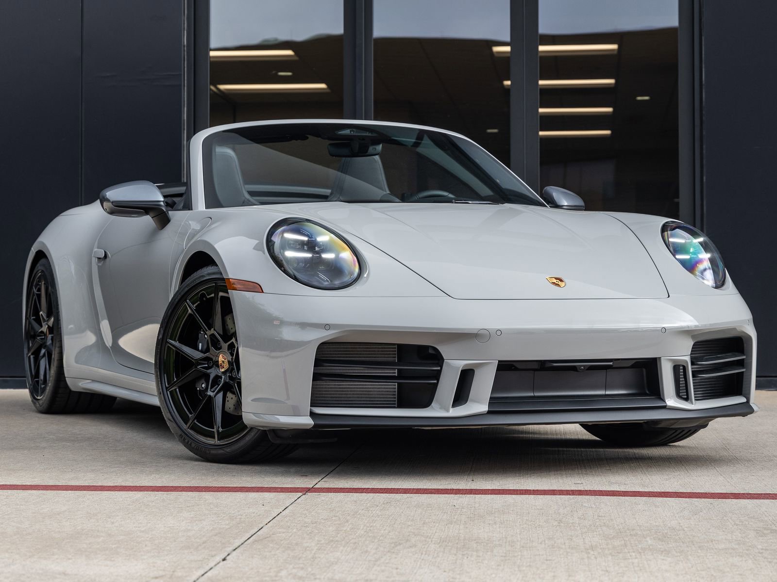 New 2026 Porsche 911 Carrera T image 6
