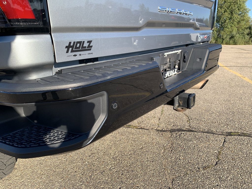 Used 2024 GMC Sierra 2500 AT4X image 7