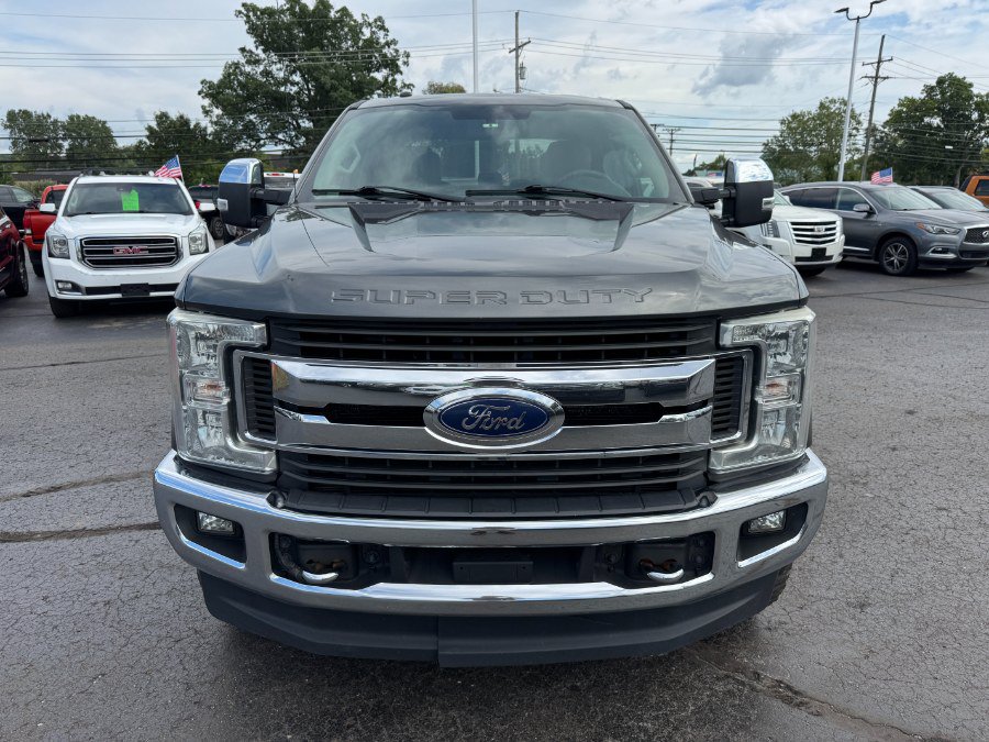 Used 2018 Ford F250 XLT w/ XLT Premium Package AWD/4WD image 8