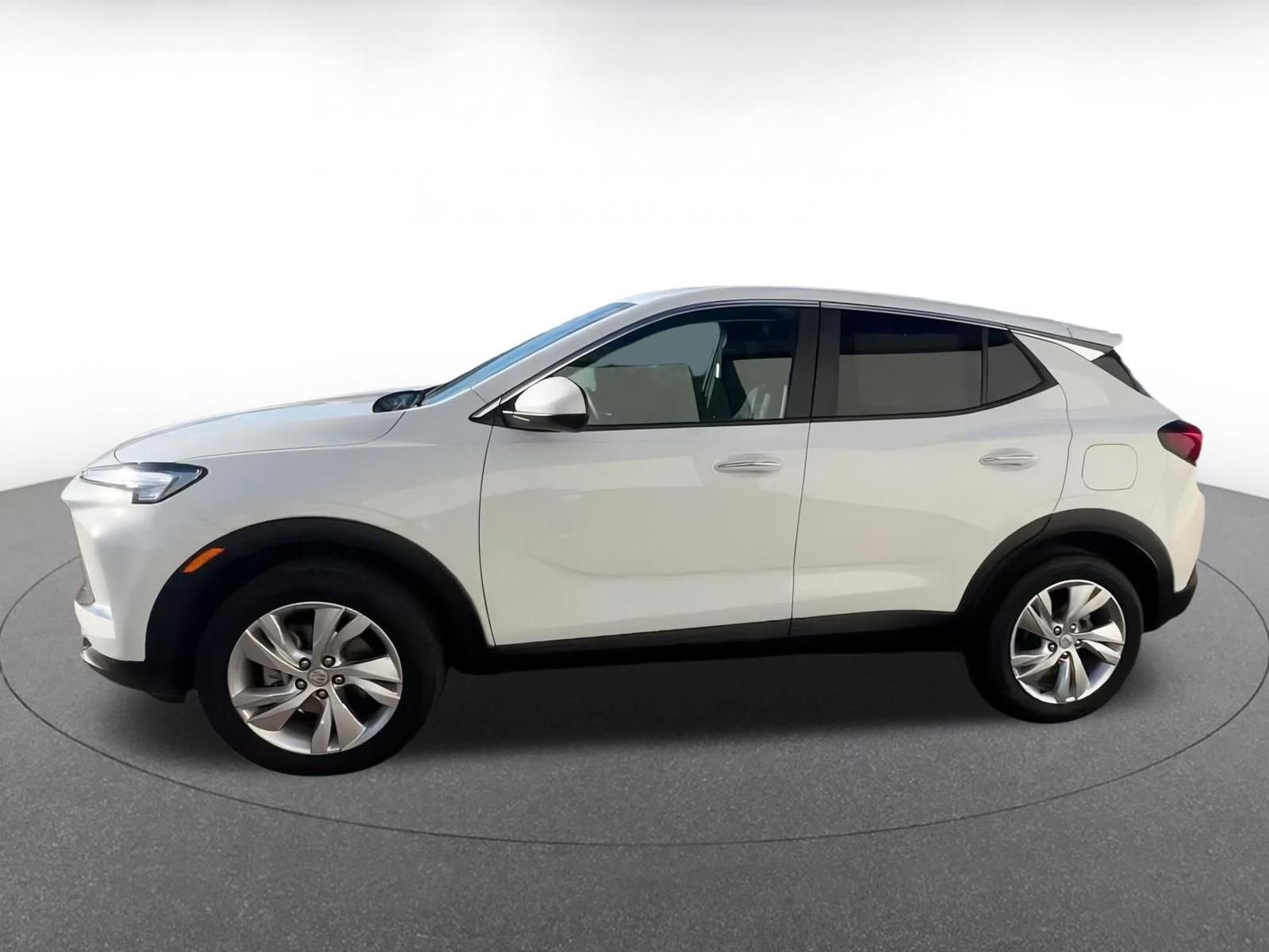 Used 2025 Buick Encore GX Preferred image 9
