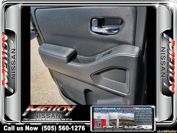 Used 2023 Nissan Frontier SV w/ Midnight Edition Package image 11