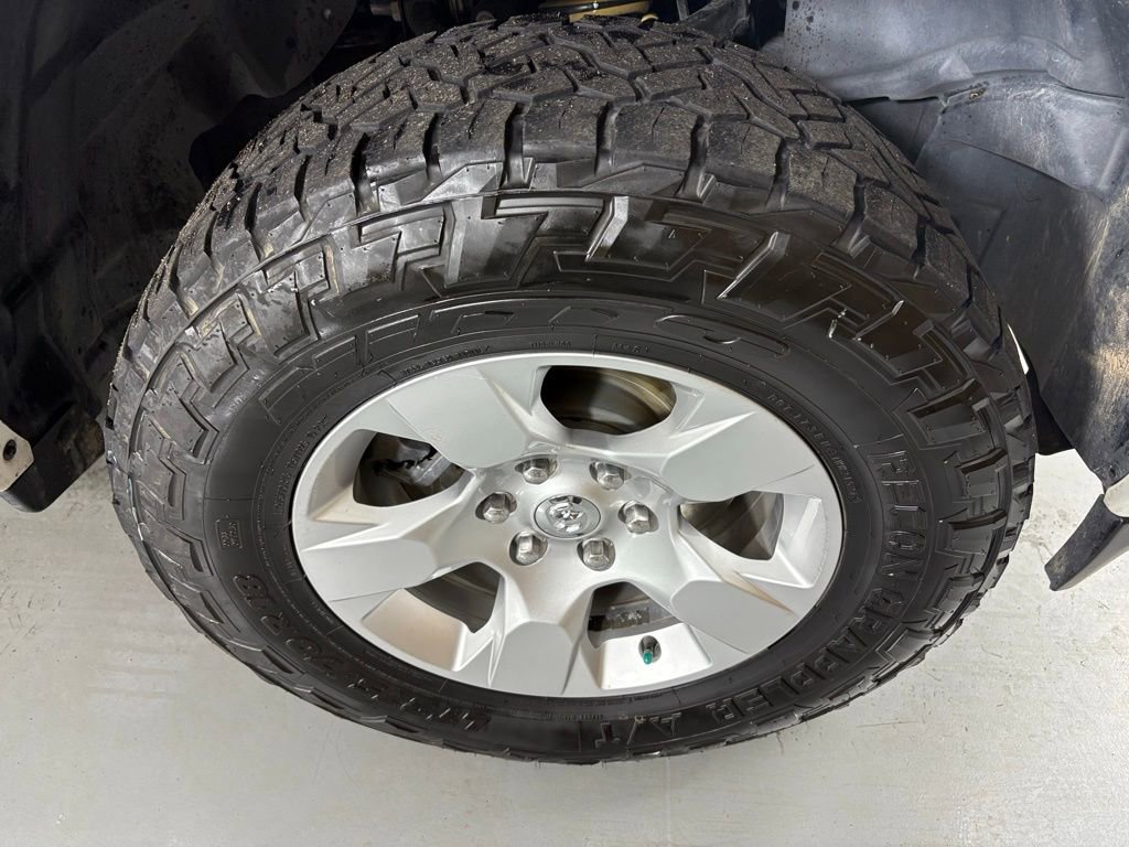 Used 2022 RAM 1500 Laramie w/ Sport Appearance Package AWD/4WD image 11