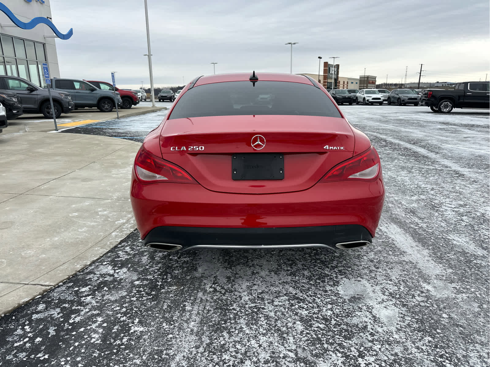 Used 2018 Mercedes-Benz CLA 250 4MATIC image 7