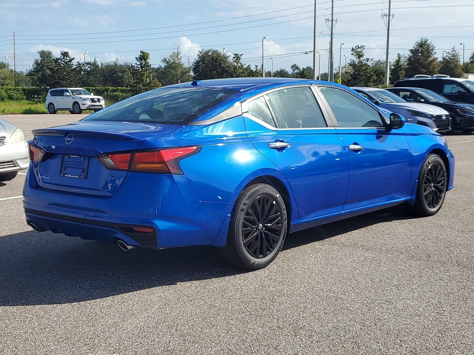 New 2025 Nissan Altima 2.5 SV w/ SV Special Edition Package image 5