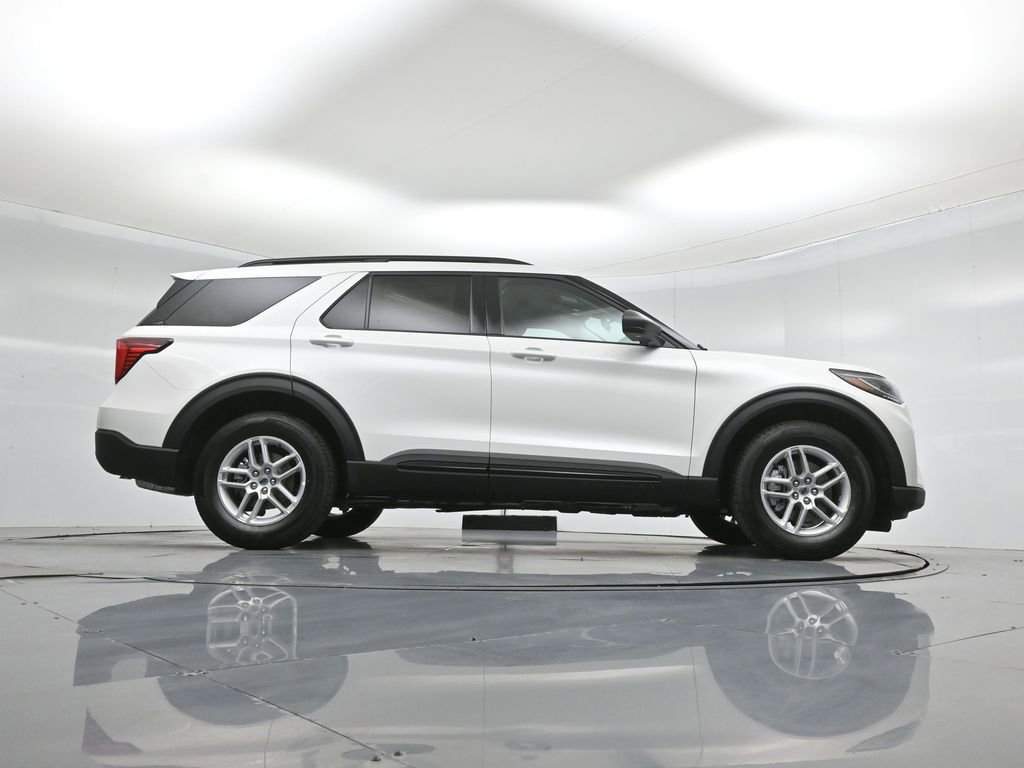 New 2026 Ford Explorer Active image 48