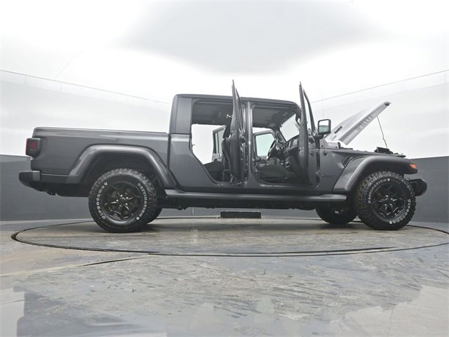 Used 2021 Jeep Gladiator Willys image 61