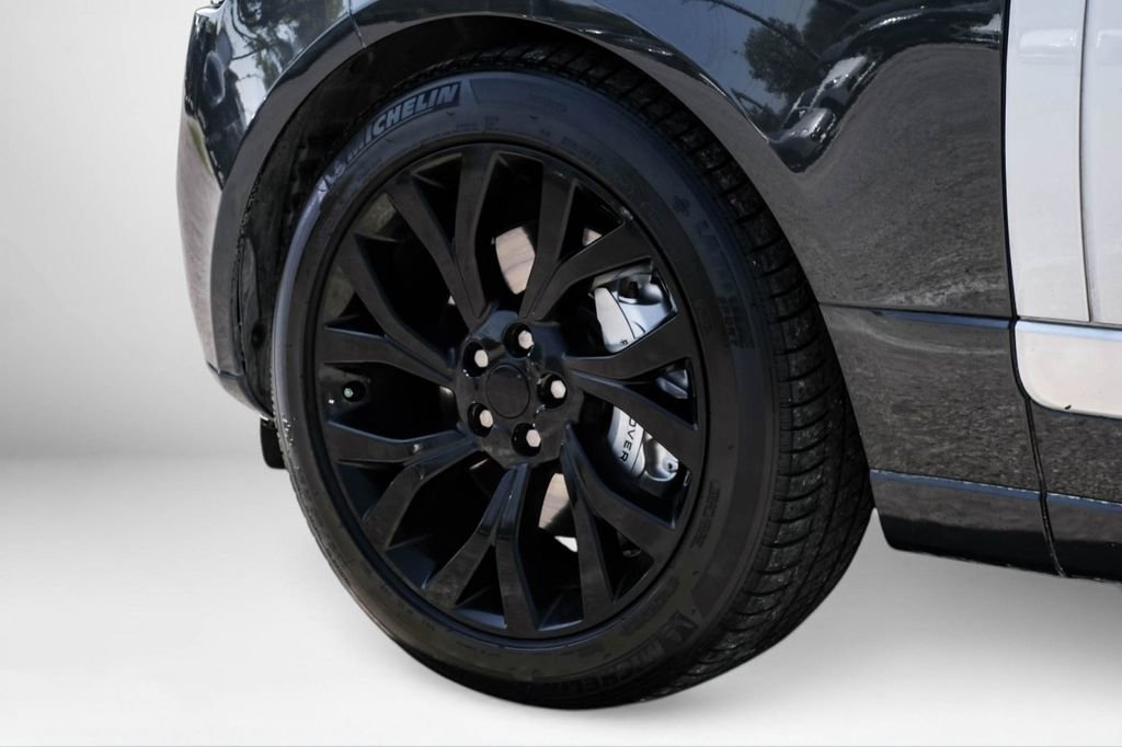 Used 2017 Land Rover Range Rover Supercharged image 55