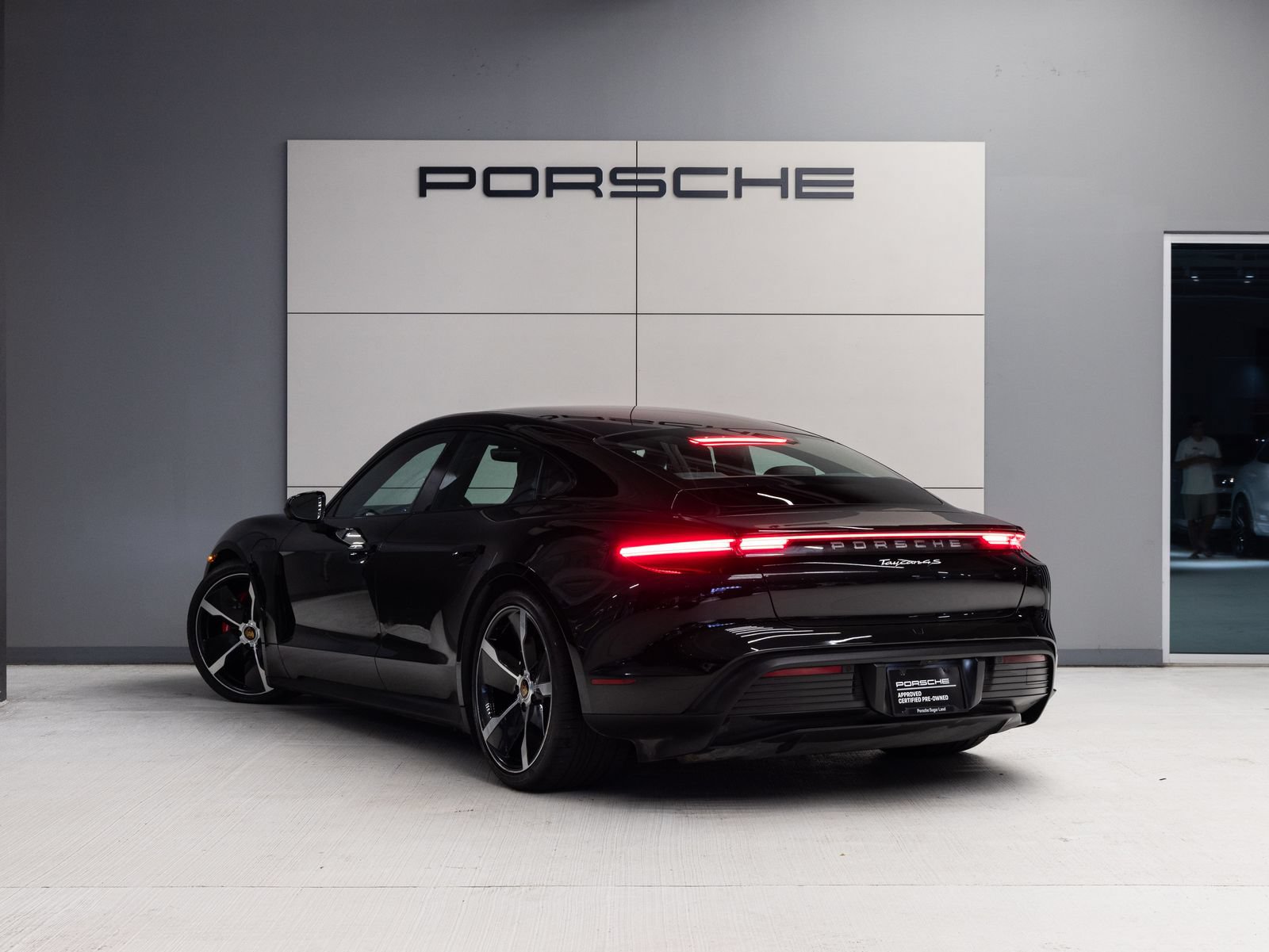 Certified 2023 Porsche Taycan 4S AWD/4WD image 5
