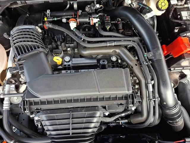 Certified 2025 Lincoln Corsair Reserve image 28