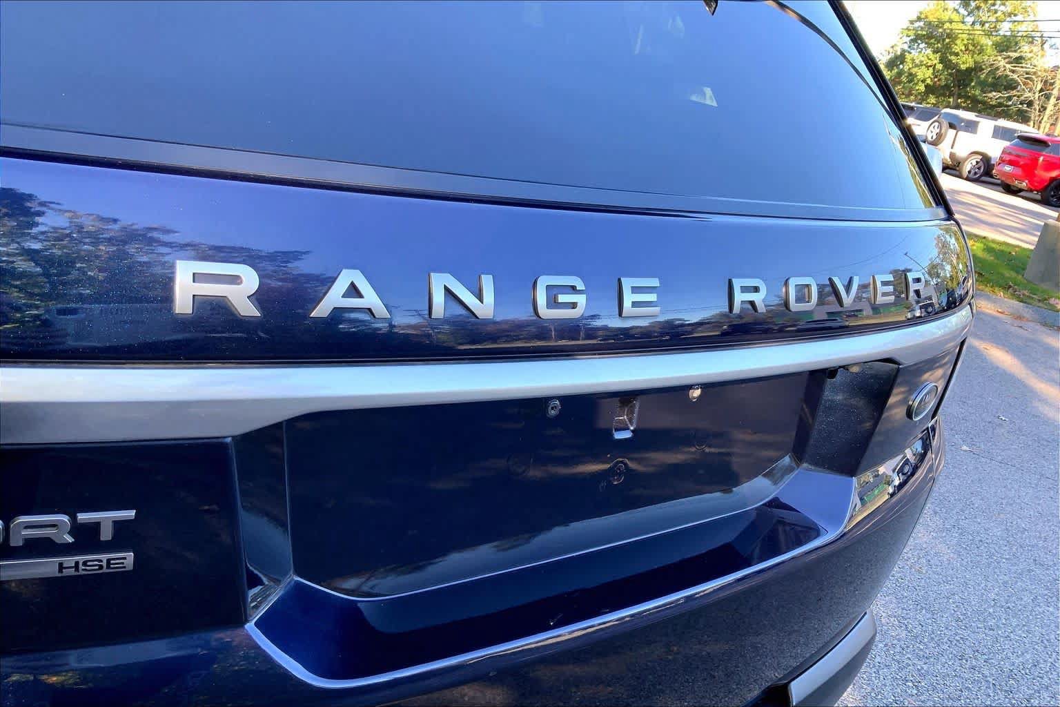 Used 2017 Land Rover Range Rover Sport HSE AWD/4WD image 30
