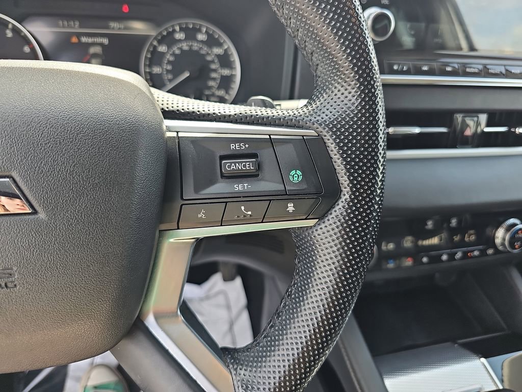 Used 2022 Mitsubishi Outlander SEL AWD/4WD image 22
