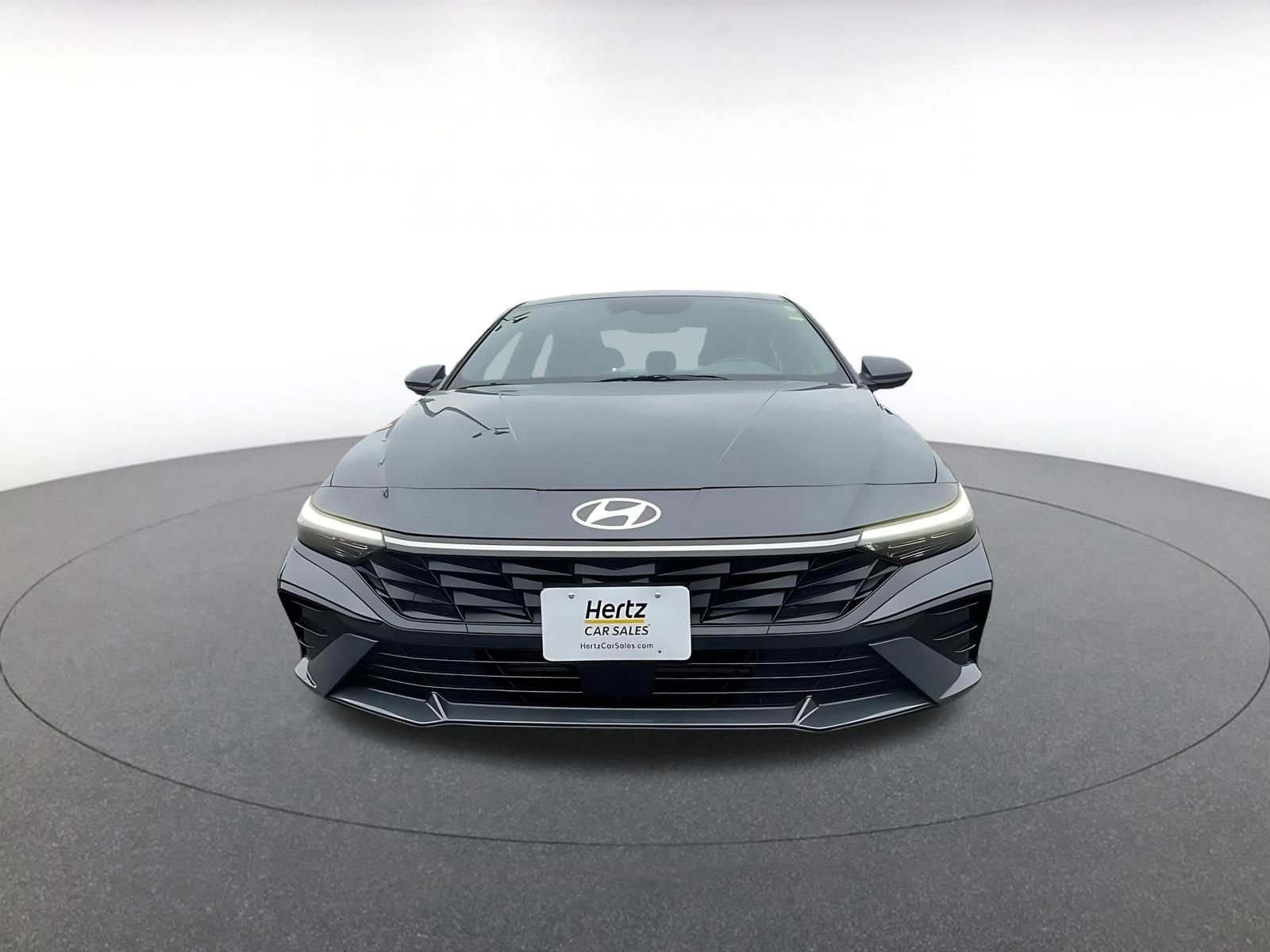 Used 2025 Hyundai Elantra SEL image 4