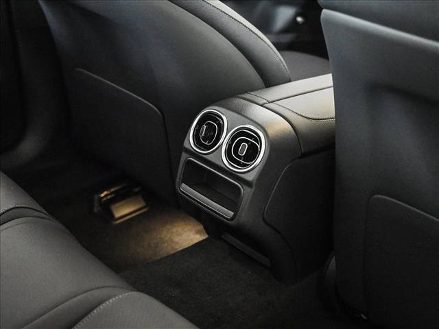New 2026 Mercedes-Benz C 300 4MATIC Sedan image 19