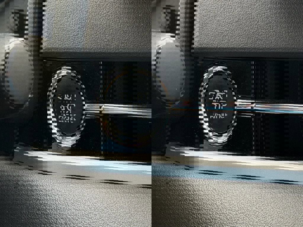 Used 2024 Mitsubishi Outlander SE image 33