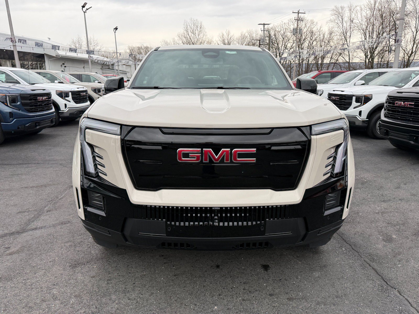 New 2026 GMC Sierra EV Elevation AWD/4WD image 8