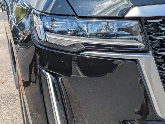 Used 2023 Cadillac Escalade Premium Luxury image 7