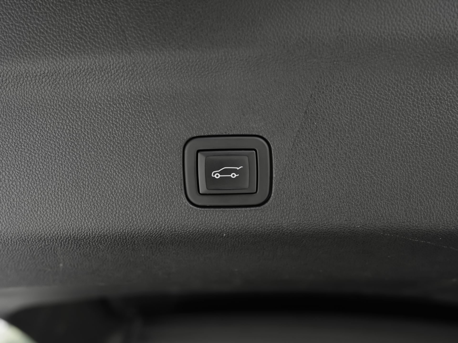 Used 2024 GMC Yukon XL SLT RWD image 43