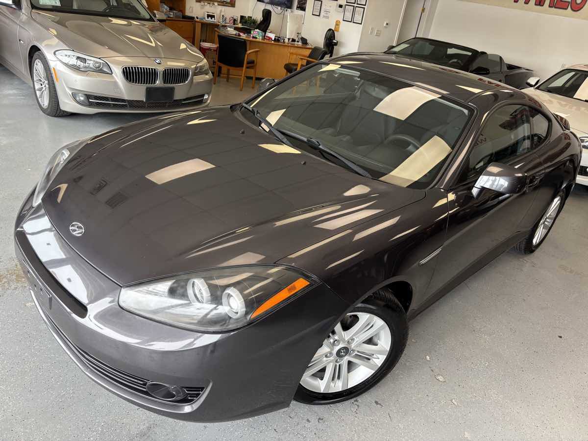 Used 2008 Hyundai Tiburon GS image 8