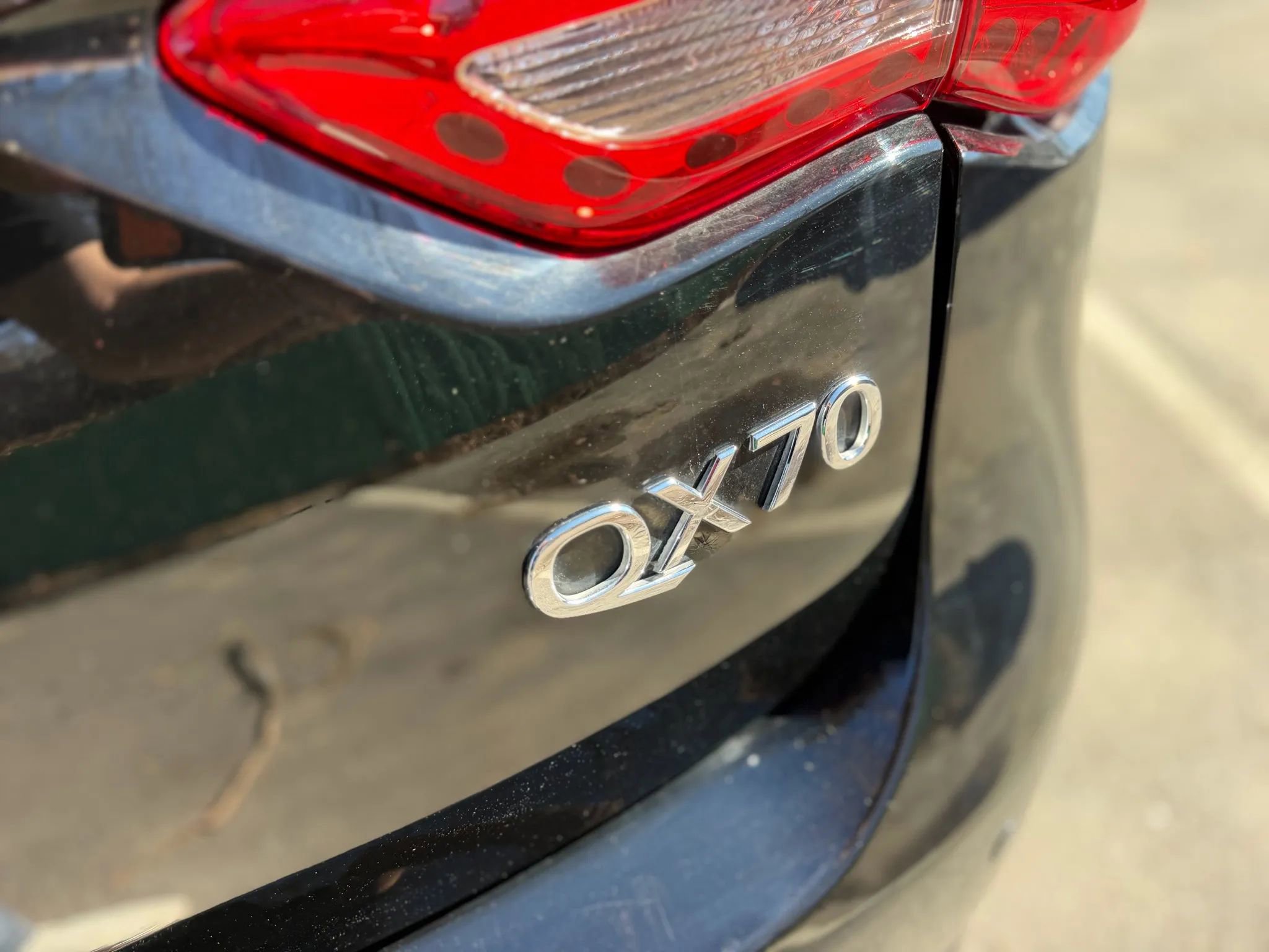 Used 2014 INFINITI QX70 3.7 Sport Utility 4D w/ Premium Package image 11