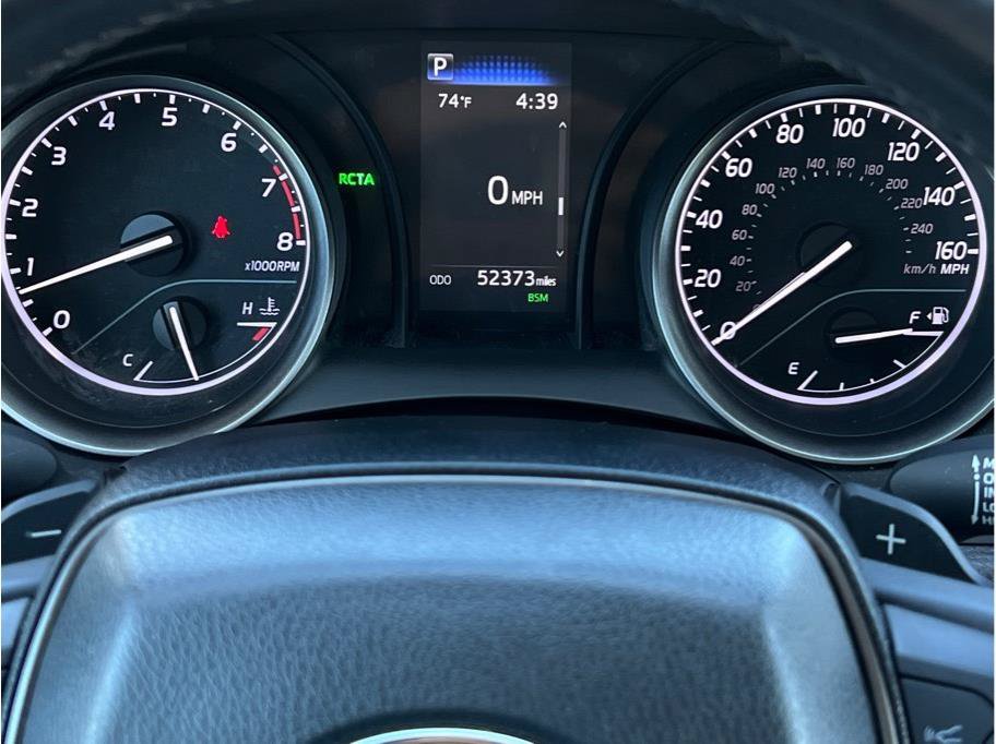 Used 2024 Toyota Camry SE FWD image 12