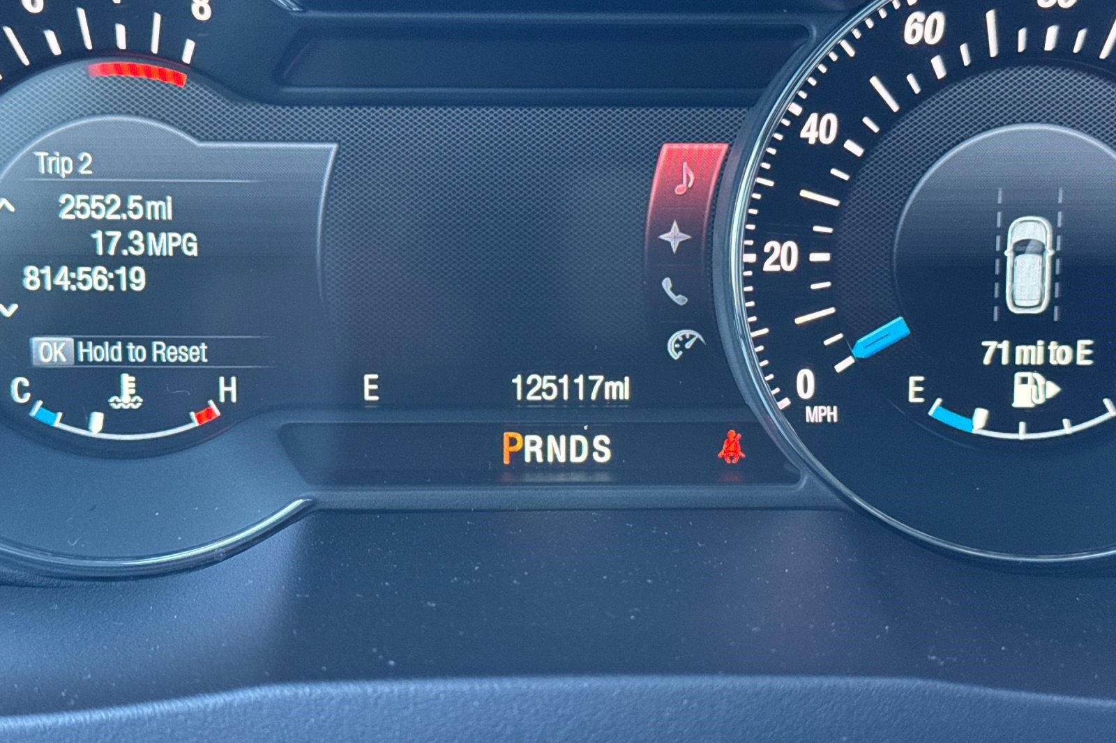 Used 2017 Ford Explorer Platinum image 36