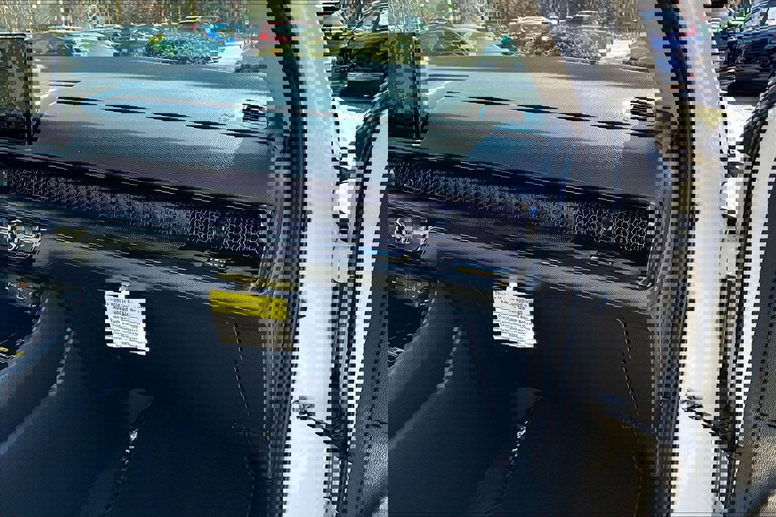 Used 2025 Honda CR-V EX-L image 16