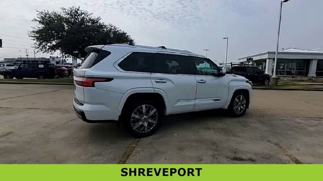 Used 2024 Toyota Sequoia Capstone image 9
