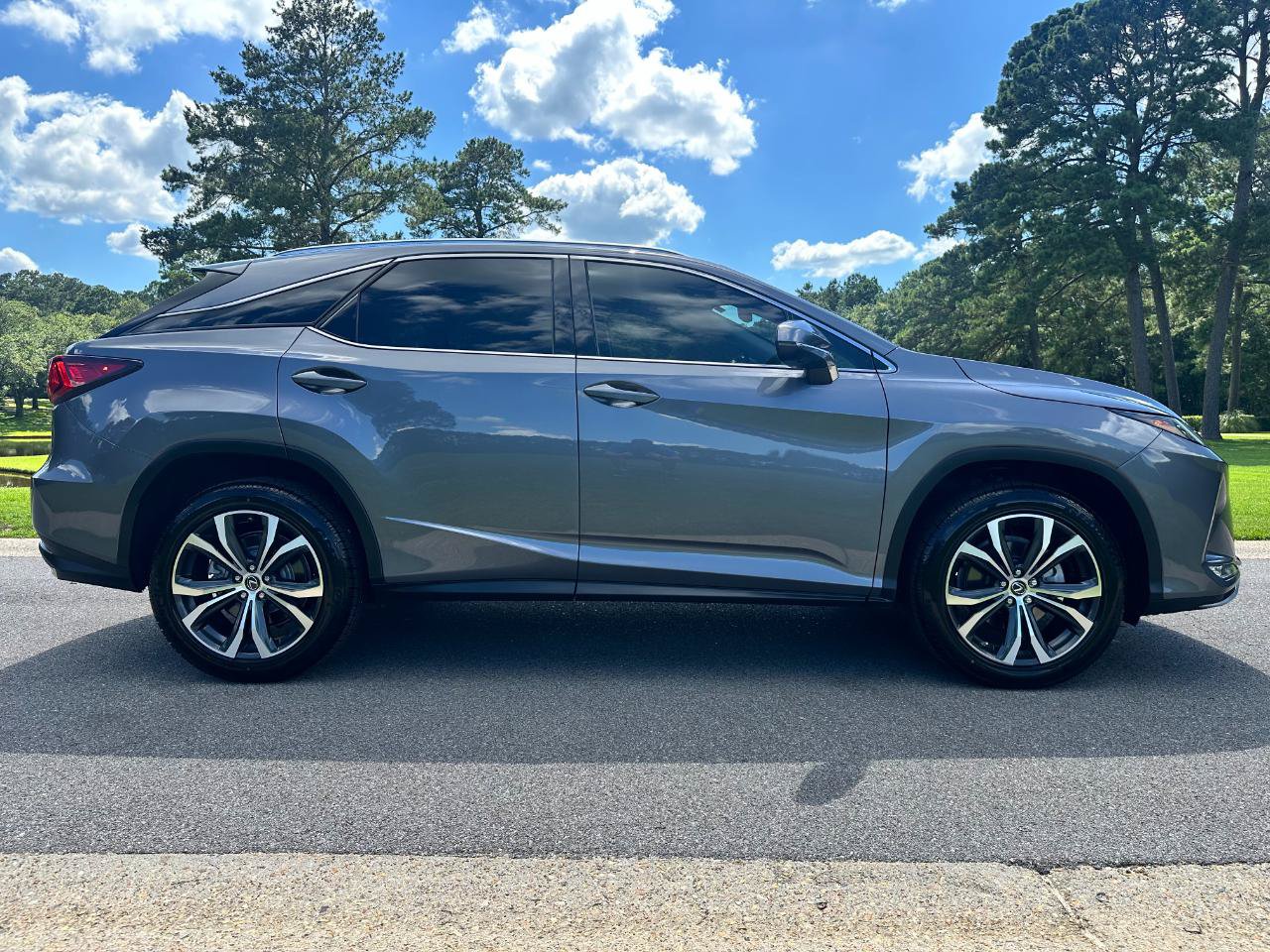Used 2022 Lexus RX 350 FWD w/ Premium Package image 4