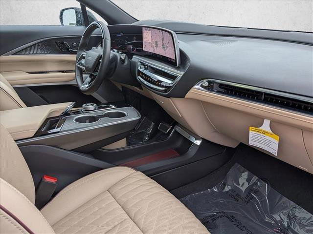 Used 2026 Cadillac Lyriq V image 23