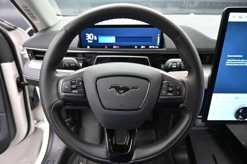 Used 2023 Ford Mustang Mach-E Select RWD image 11