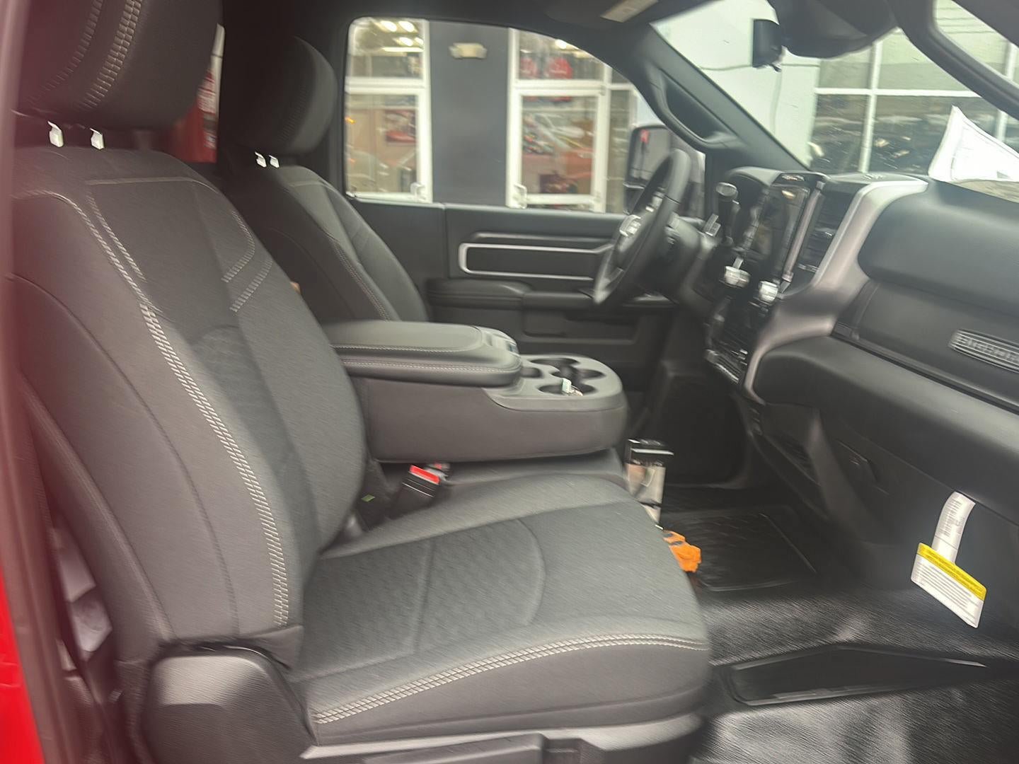 New 2026 RAM 5500 4x4 Regular Cab image 4