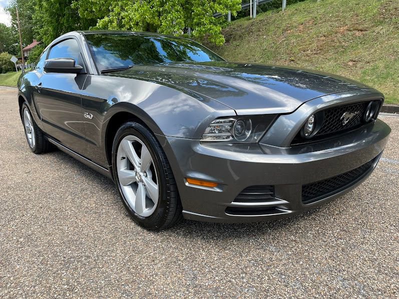 Used 2014 Ford Mustang GT RWD image 31