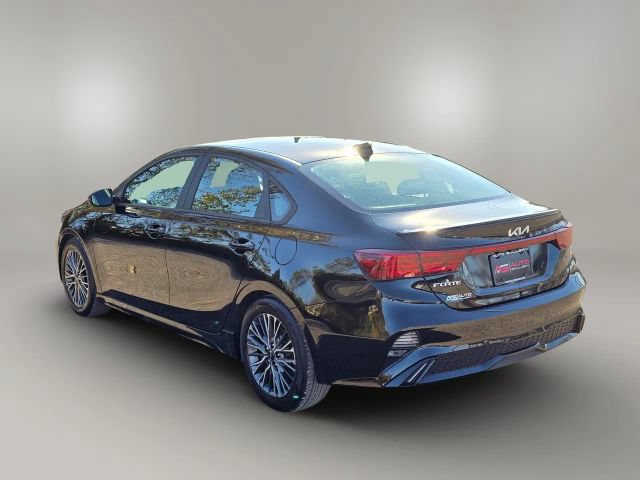 Used 2023 Kia Forte GT-Line w/ GT-Line Premium Package FWD image 7