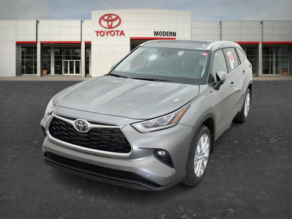 New 2026 Toyota Highlander Limited AWD/4WD image 10