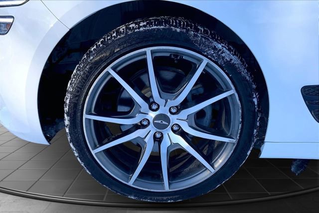 Used 2023 Genesis G70 2.0T image 14