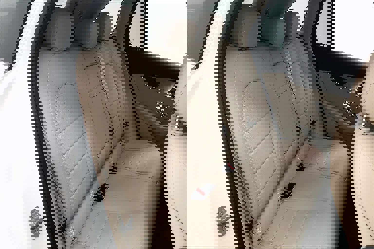 Used 2019 Mercedes-Benz GLC 300 image 12