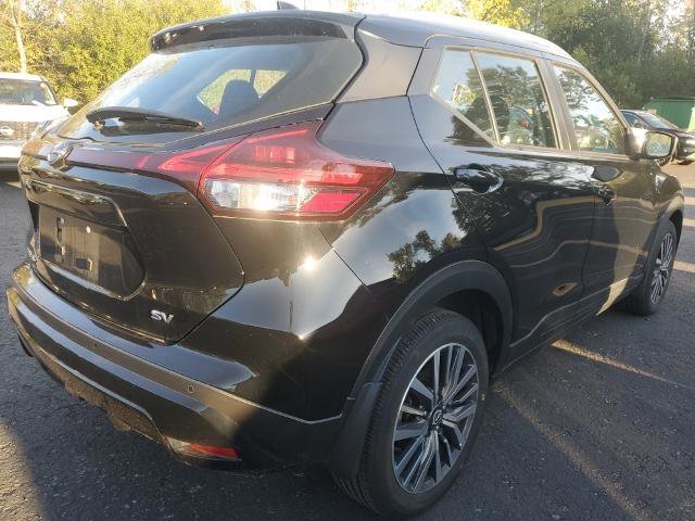 Certified 2023 Nissan Kicks SV image 1