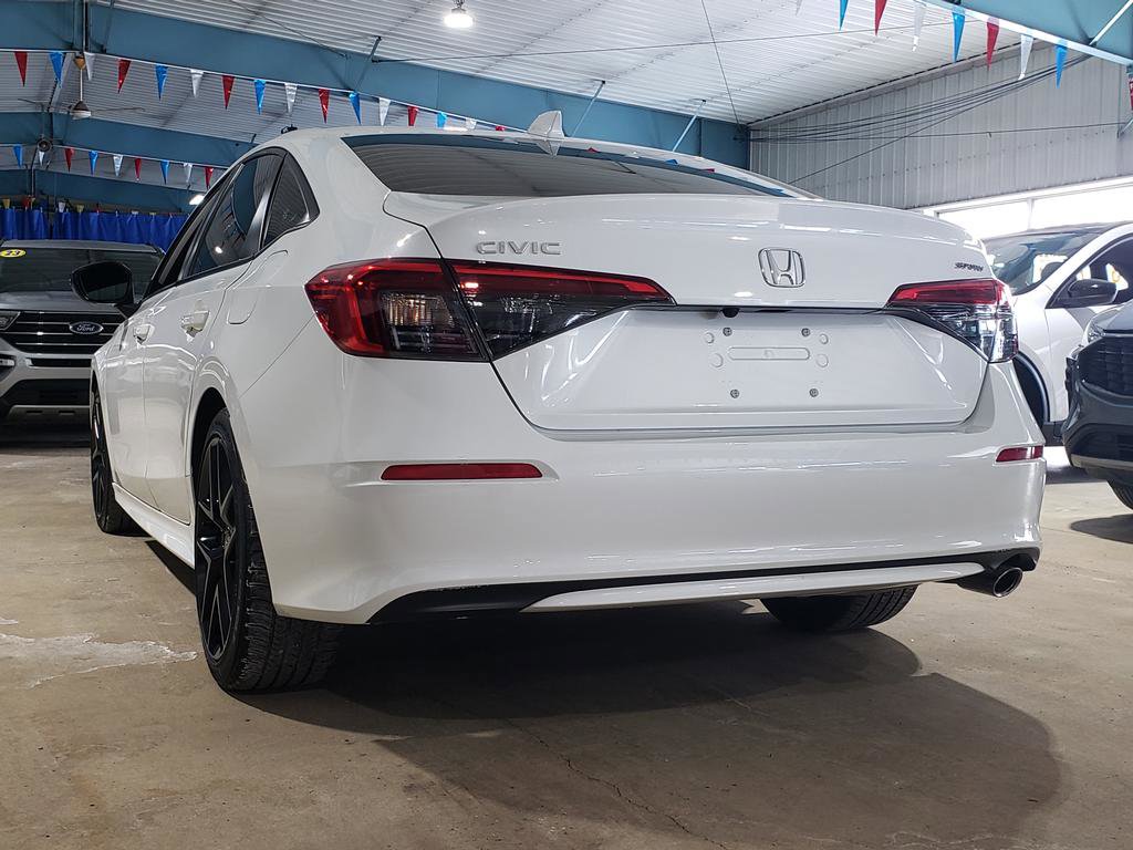 Used 2023 Honda Civic Sport image 5