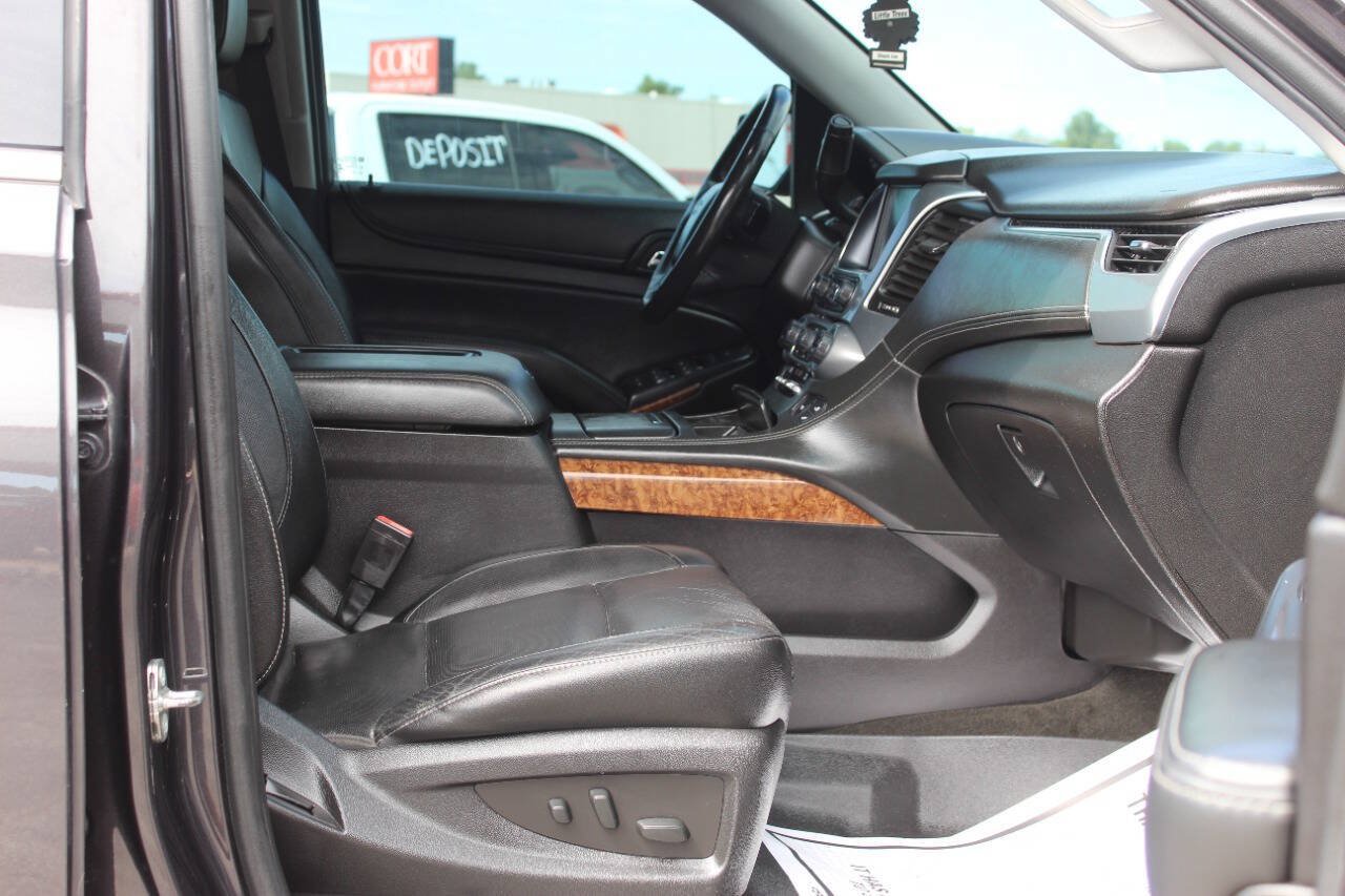Used 2018 Chevrolet Tahoe Premier RWD image 8