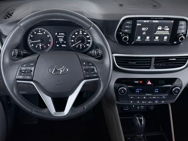 Used 2021 Hyundai Tucson Limited image 10