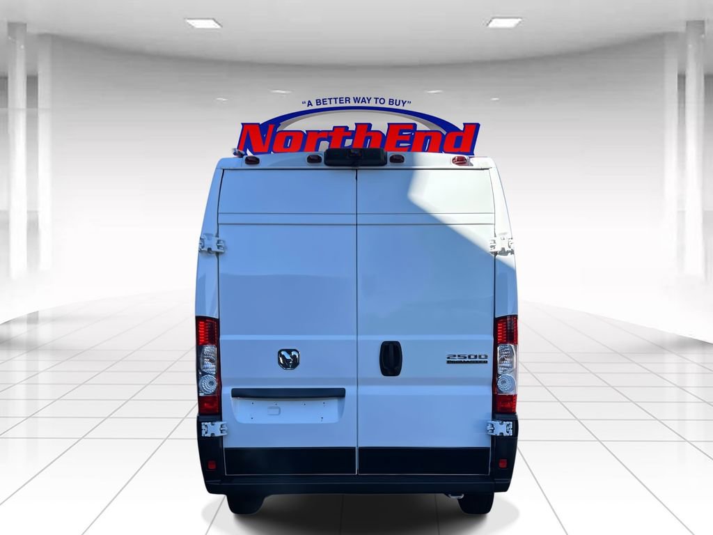 Used 2023 RAM ProMaster 2500 image 4