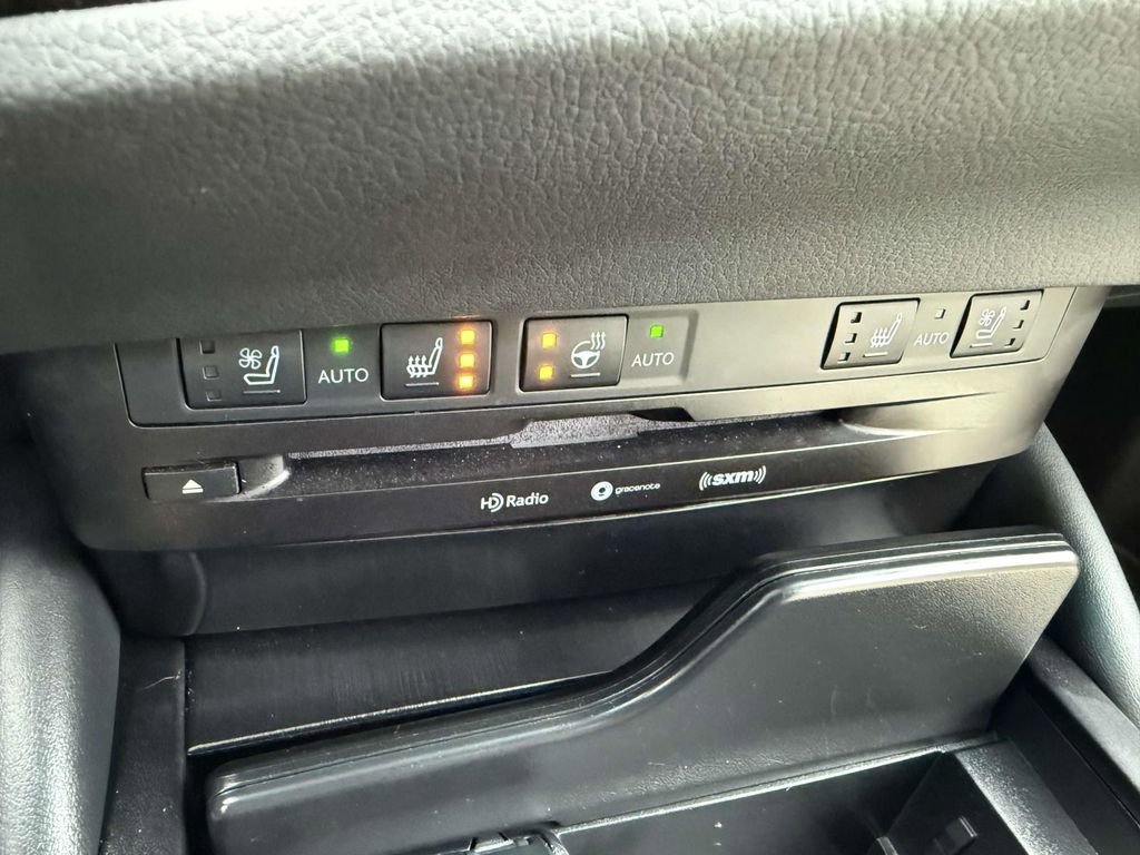 Used 2022 Lexus ES 350 Premium image 23