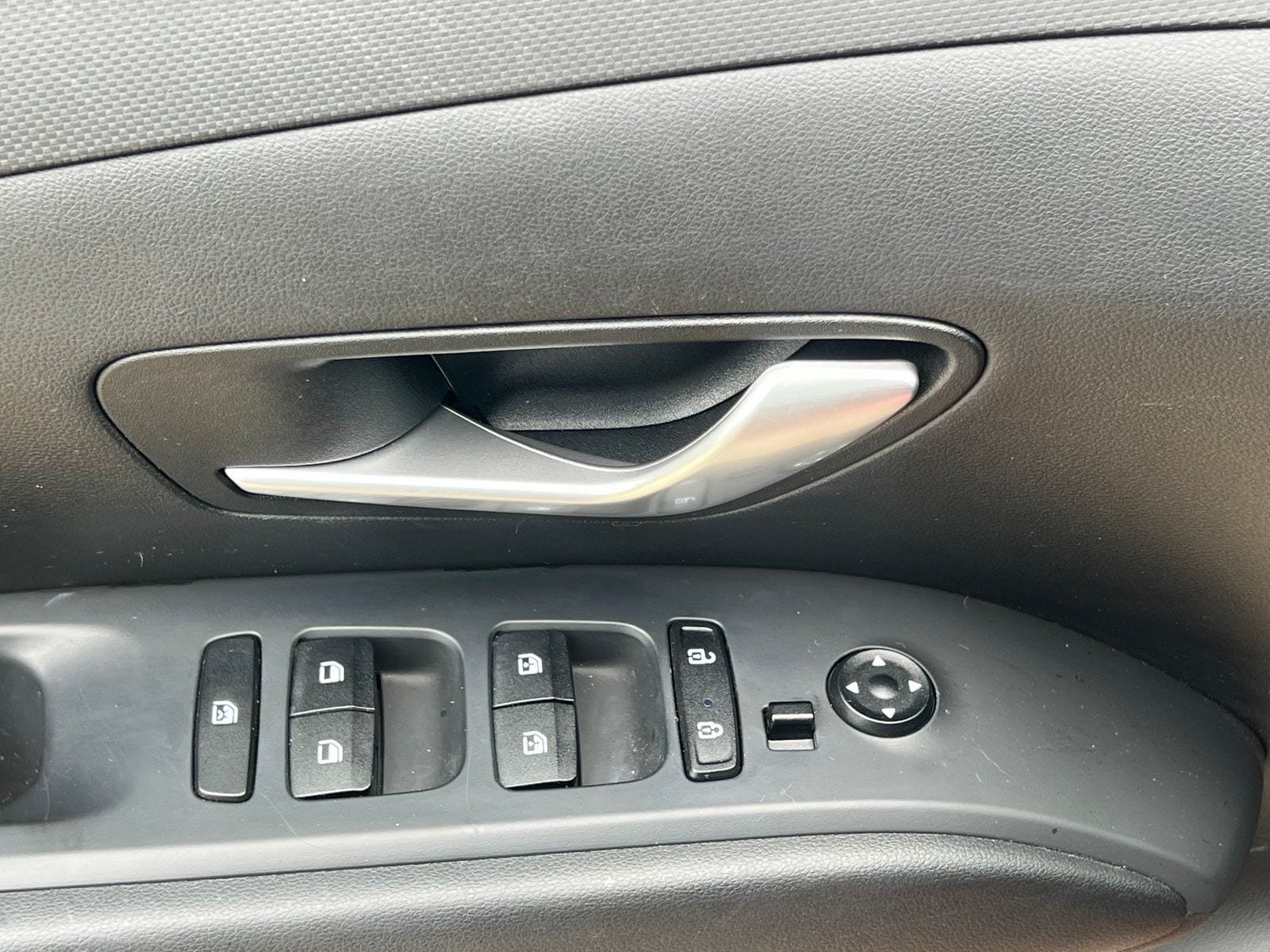 Used 2023 Hyundai Tucson SEL FWD image 24