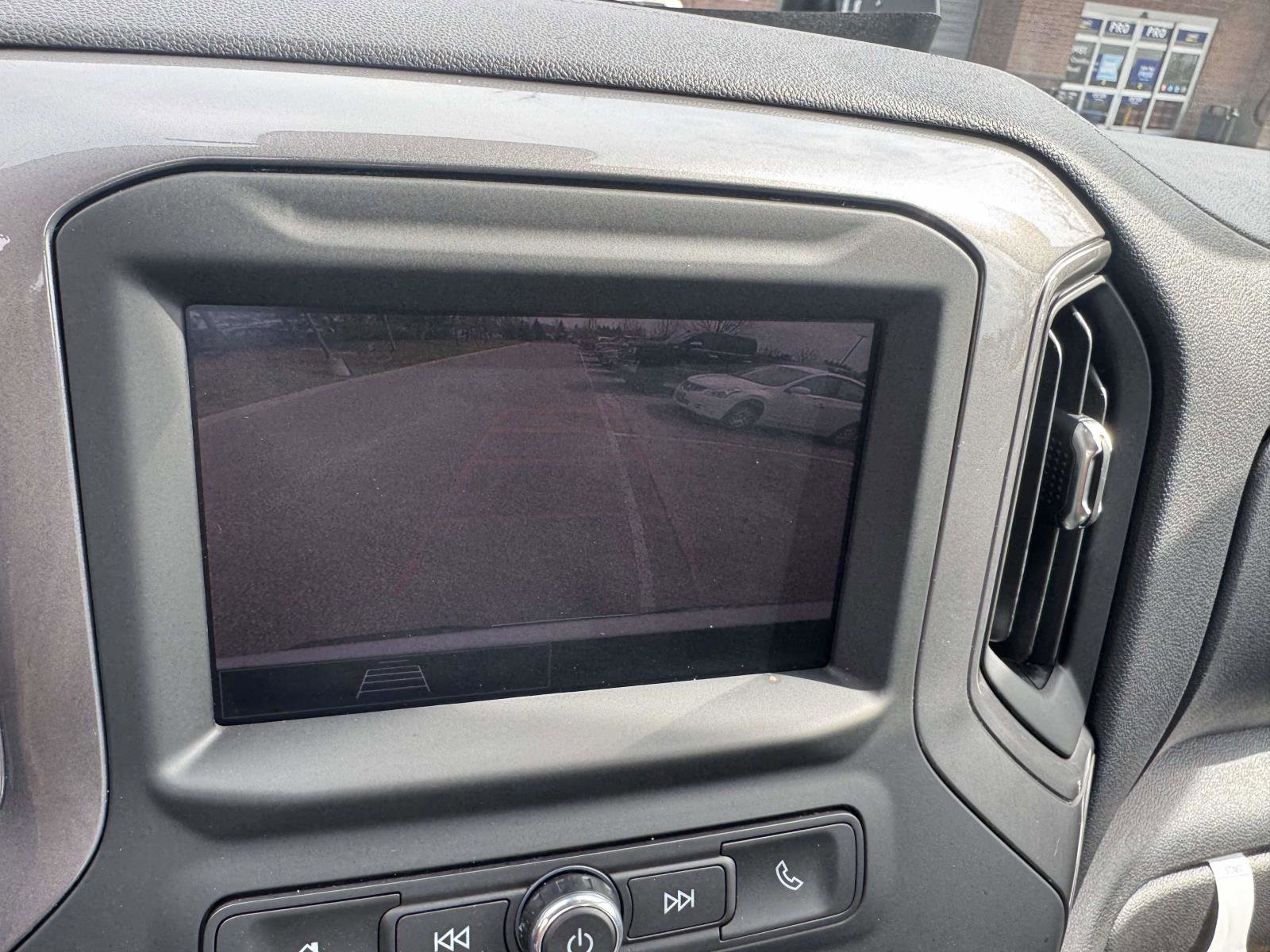 Used 2025 Chevrolet Silverado 1500 W/T image 31