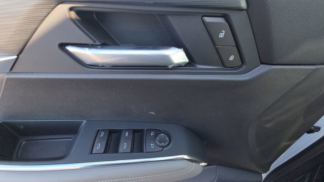 New 2026 GMC Acadia Elevation w/ Black Edition FWD image 25