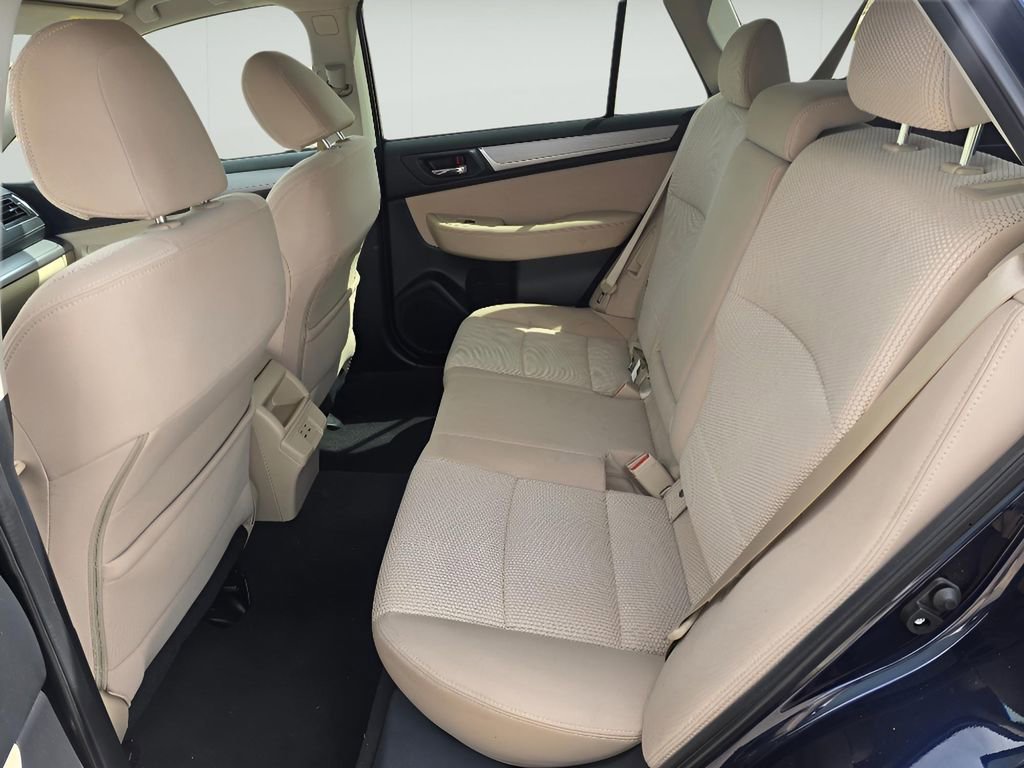 Used 2018 Subaru Outback 2.5i Premium image 25