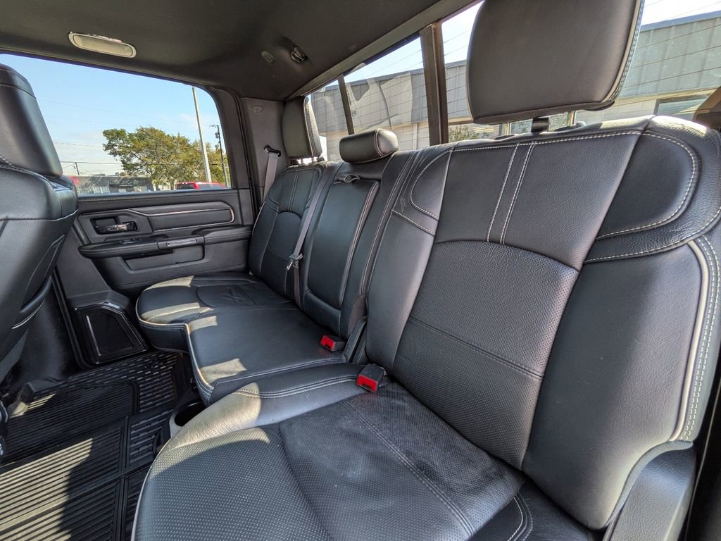 Used 2024 RAM 2500 Limited image 13