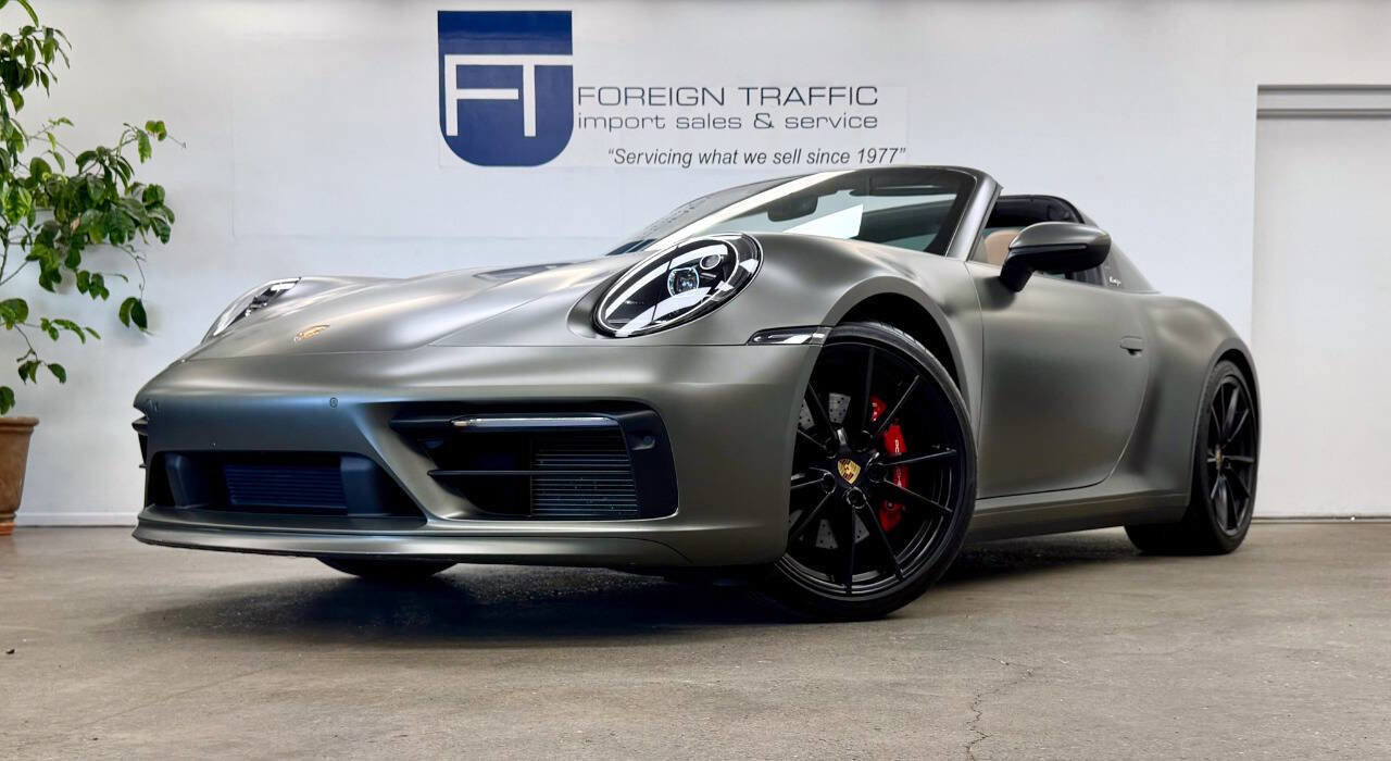 Used 2021 Porsche 911 image 38